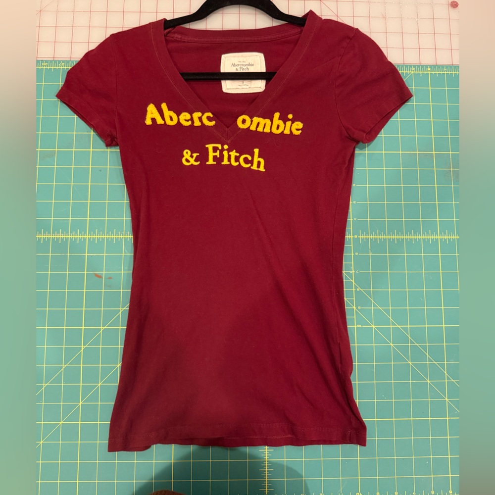 Abercrombie & Fitch Red T-Shirt